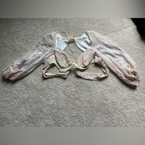 For love and lemons cropped long sleeve floral top